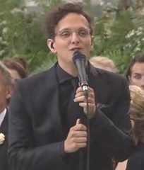 Salem Al Fakir singt bei der Trauung von Carl Philip und Sofia den Coldplay-Song 'Fix You'